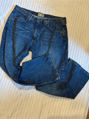 Wrangler Men’s Relaxed Fit Jeans in Blue Wash 36x30